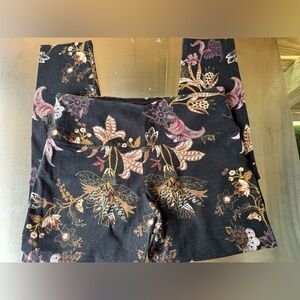 Tummy Control Floral Patterned Leggings